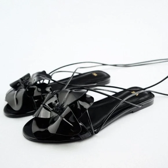 Zara maxi flower lace up patent leather flat sandals